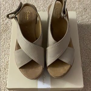Clarks Sandals. Never been used! it is 6W